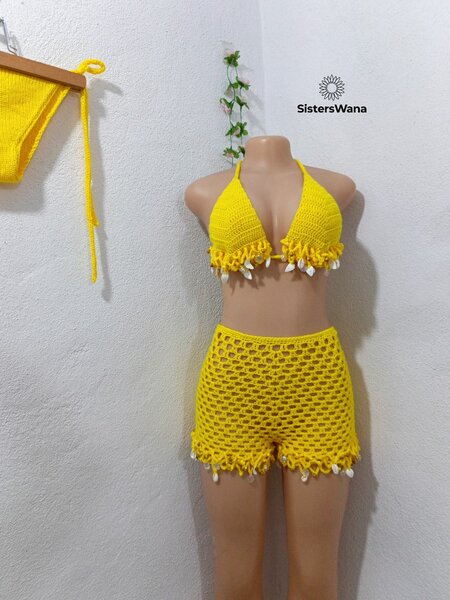 Ensemble crochet bikini et short femme