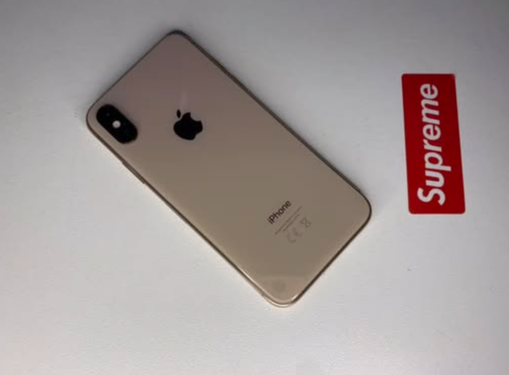 iPhone XS