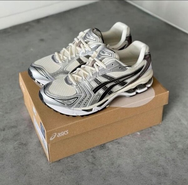ASICS
