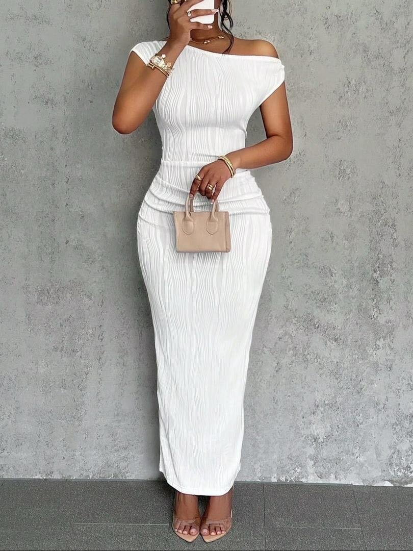 Robe Longue Épaules Dénudées