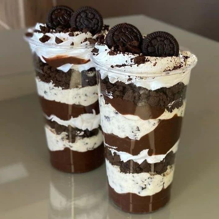 Layer cup