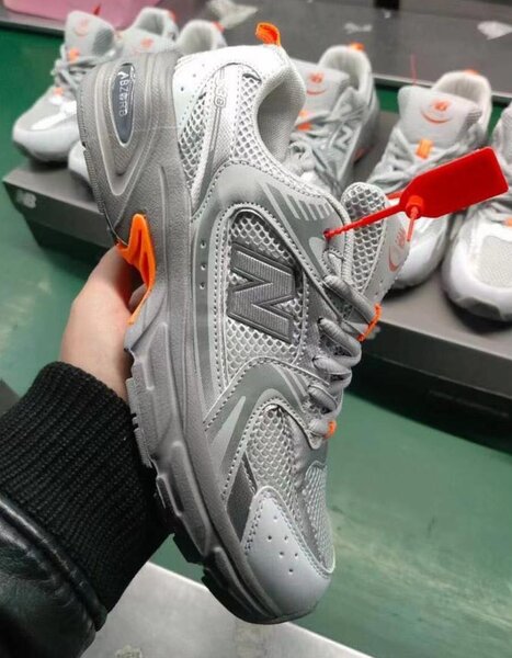 NEW BALANCE 530