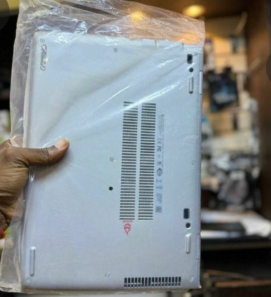 HP LAPTOP