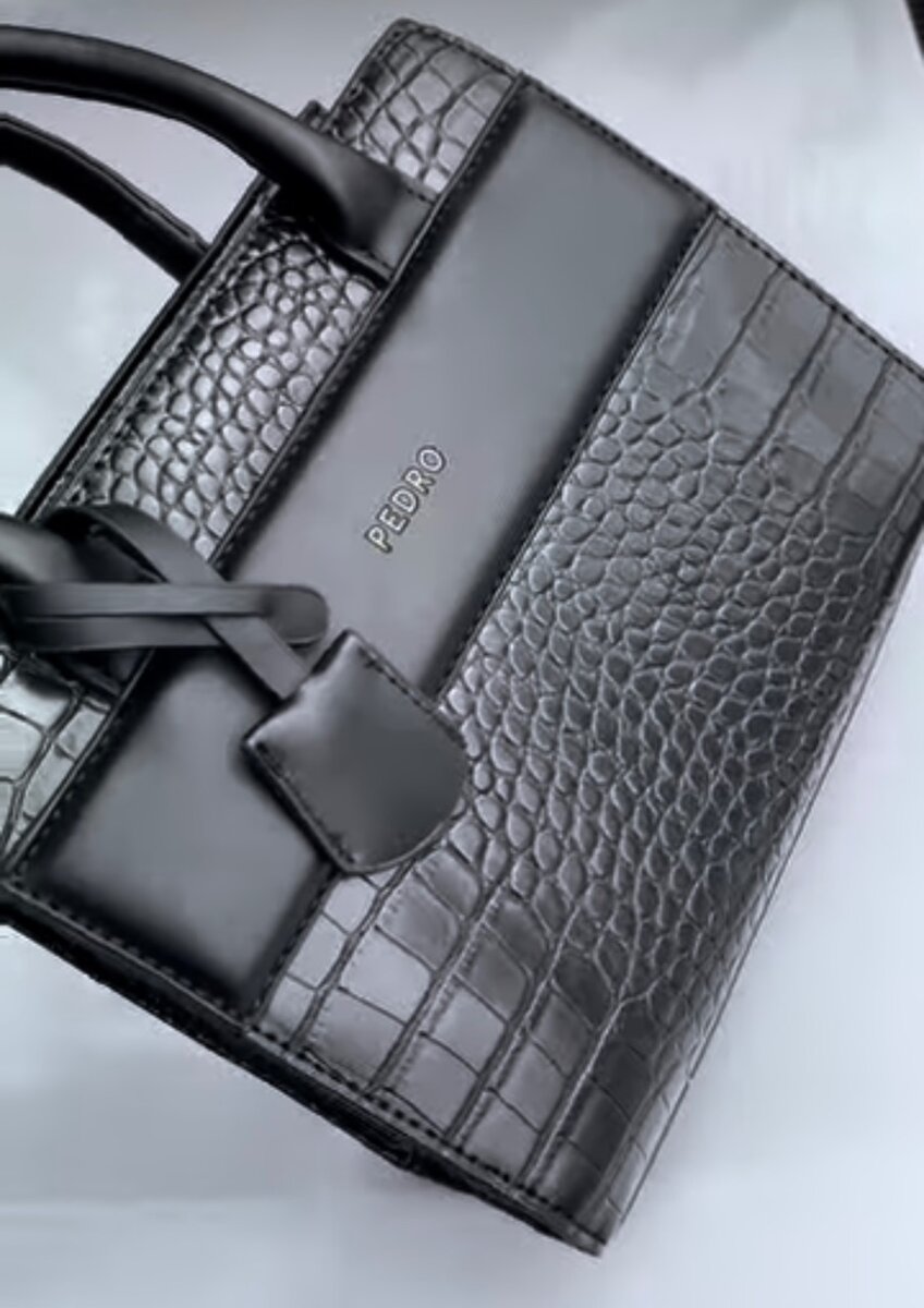 Ladies bag