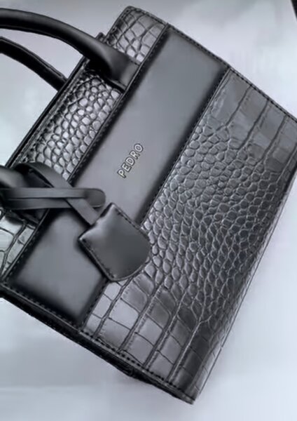 Ladies bag