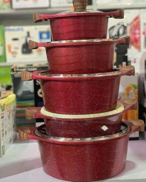 REAL CHEF. COOKWARE