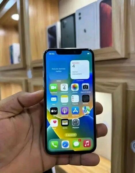 iPhone X 64 Go Argent