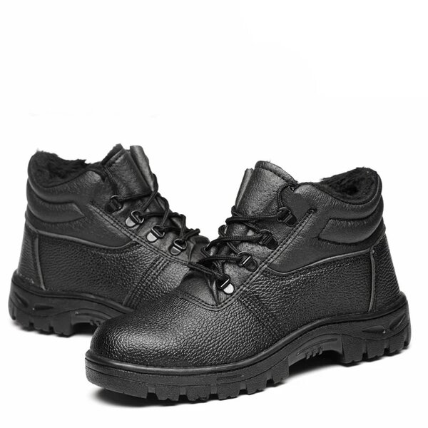 Safety boots