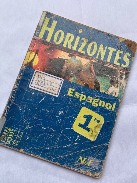 Livre d'Espagnol «Horizontes»