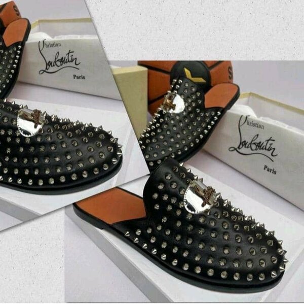 Loubutin Half shoes
