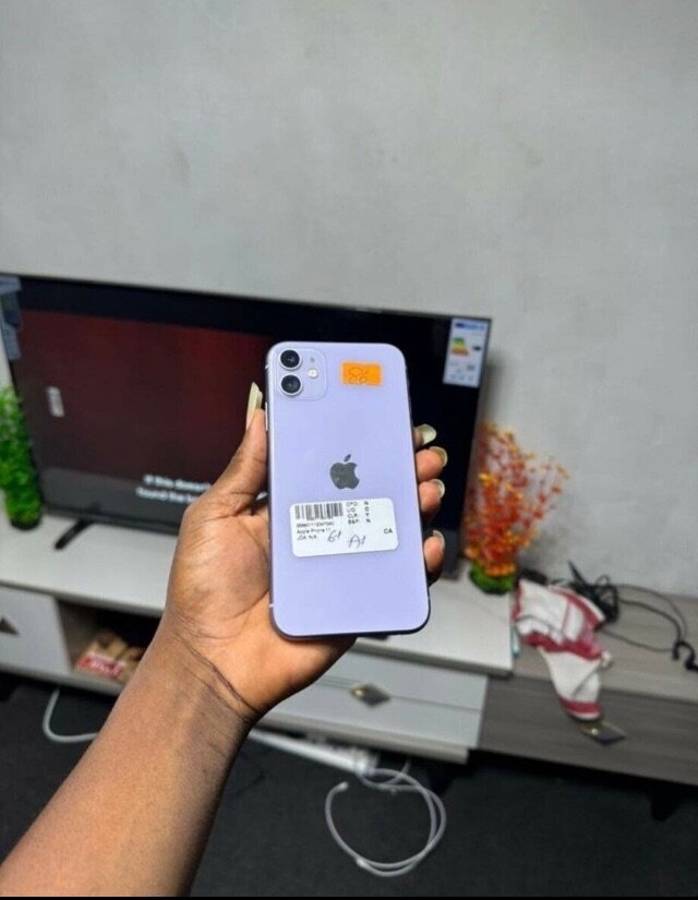 iPhone 11