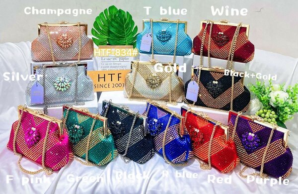 Clutch purse