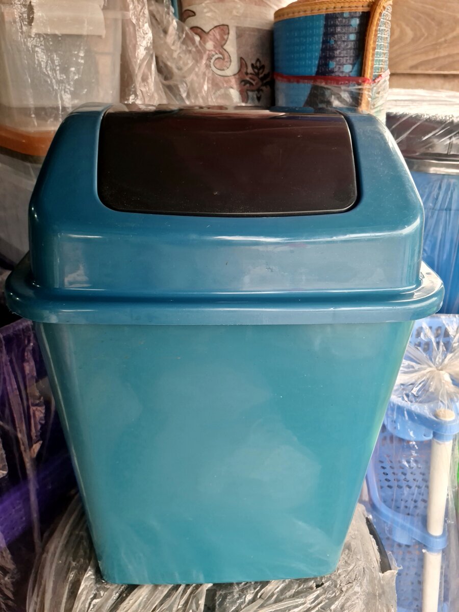 Corbeille à déchets