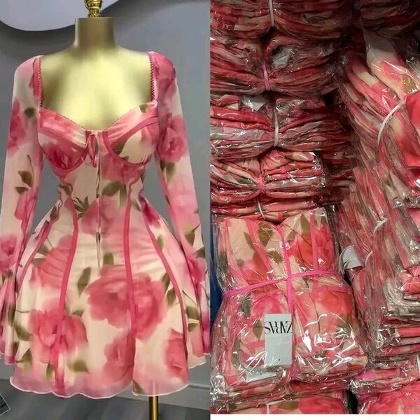 Robe fleurie élégante pour femmes