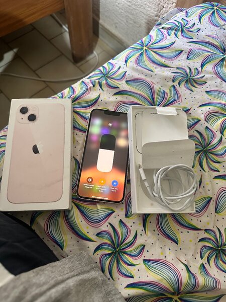 IPHONE 13