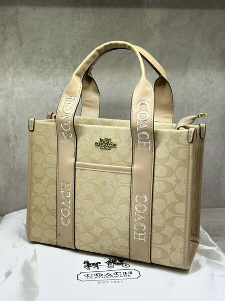 Coach/ бесплатная доставка