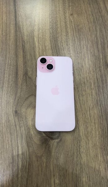iPhone 15