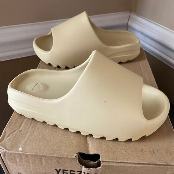 Flip flops slide sneakers