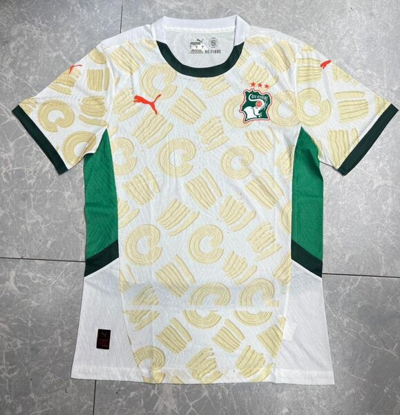 Nouveau Maillot éléphant