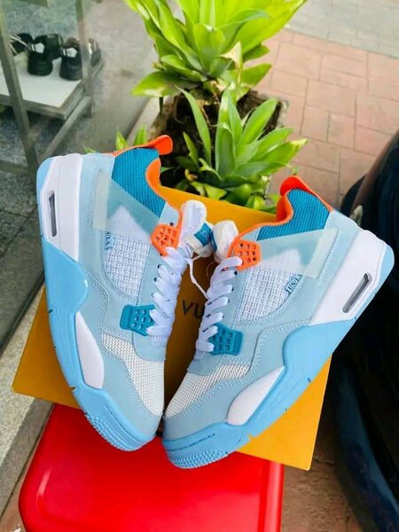 Union Jordan 4