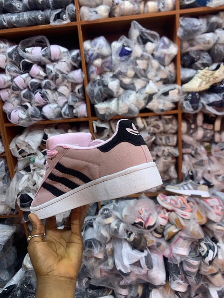 Adidas Capus