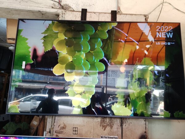 LG Television