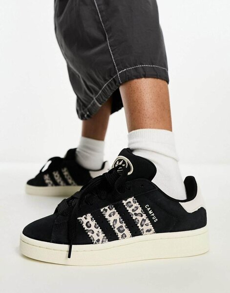 Adidas campus