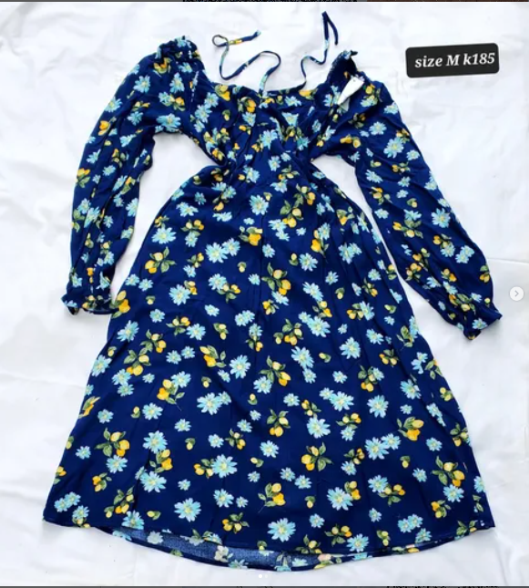 blue dress