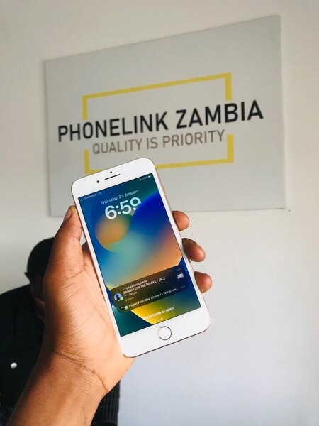 iPhone 8 Plus 64 GB