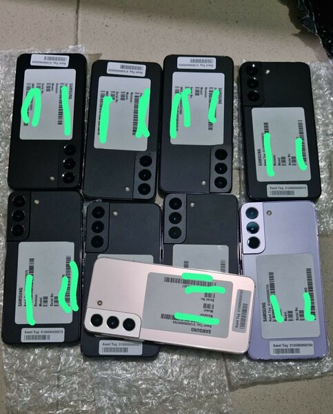 Samsung S22 quasi neuf