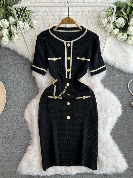 Chic robe