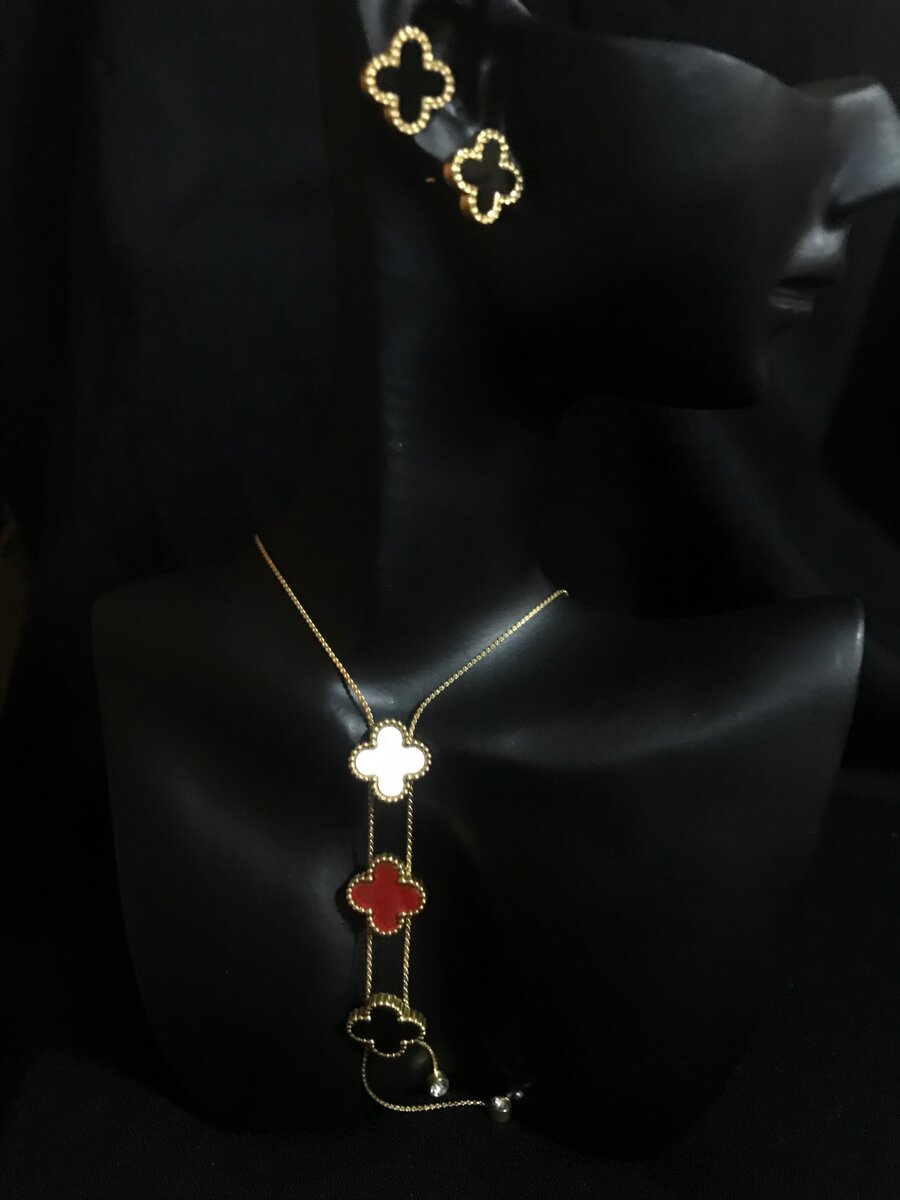Bijoux original