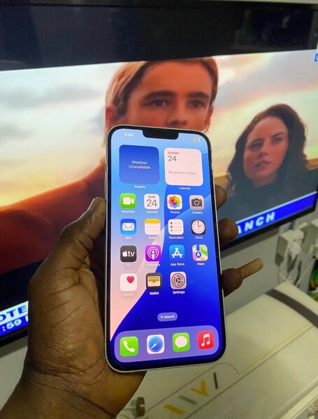 iPhone 14 Plus