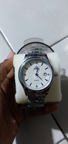 Montre Omega