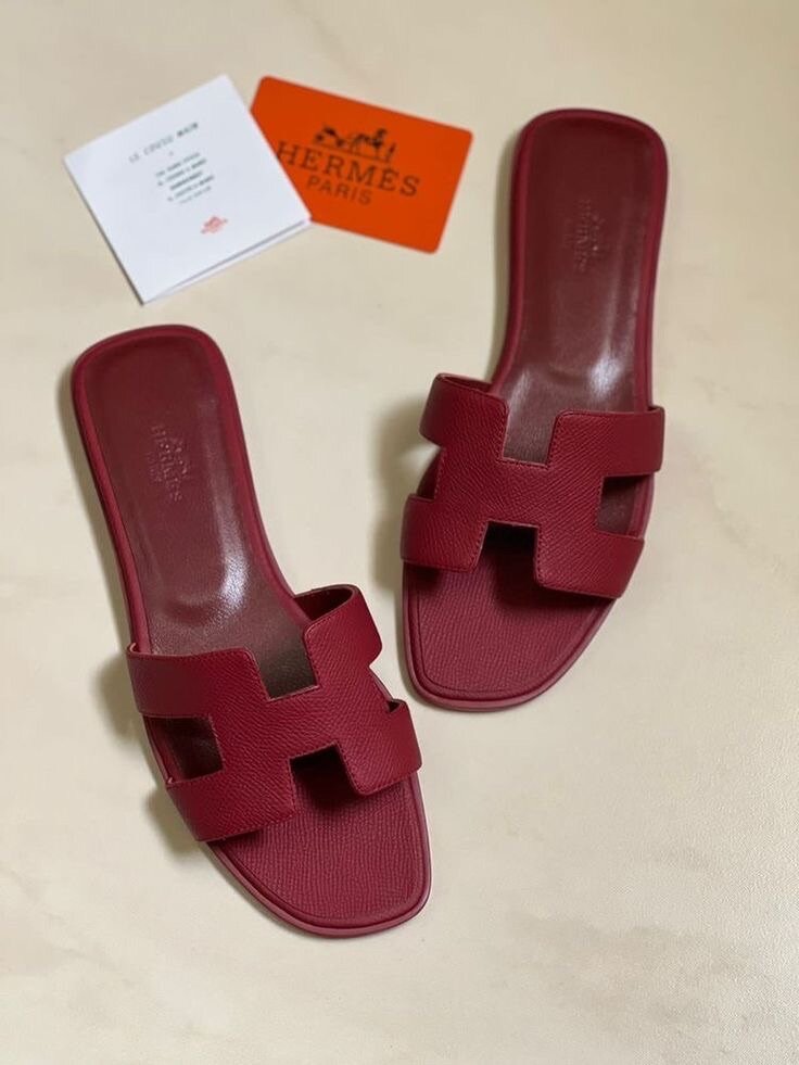 Ladies slippers