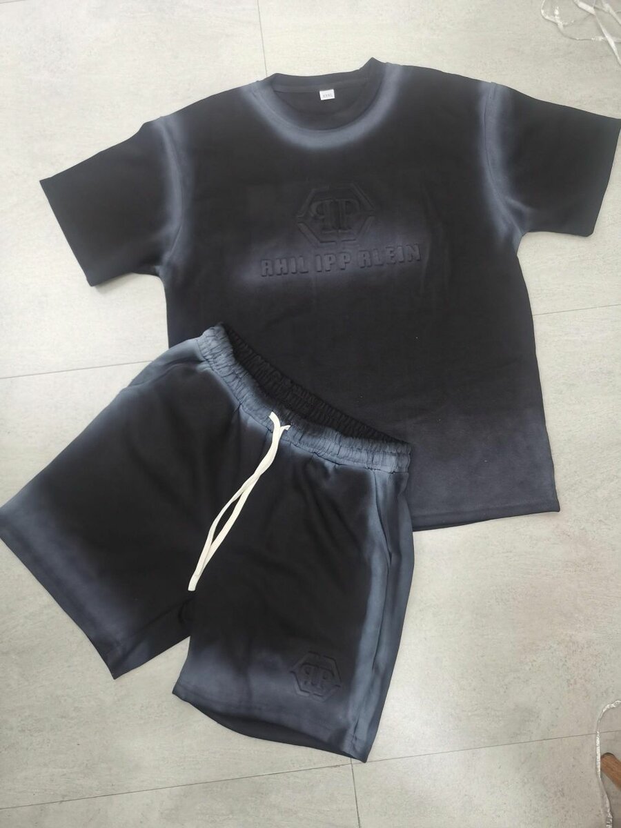 T-shirt and down