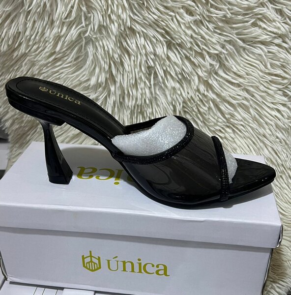 Talons/heels  10