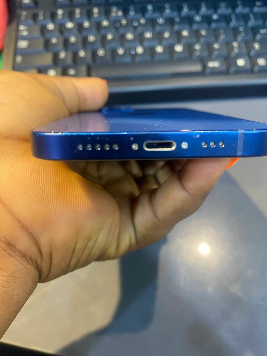 iPhone 12