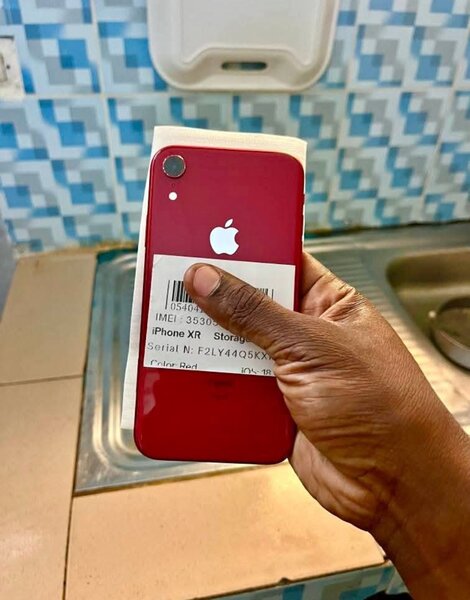 iPhone XR Rouge