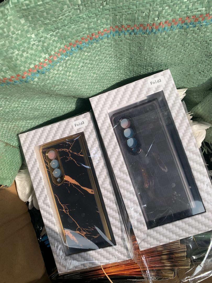 Fold 3 case