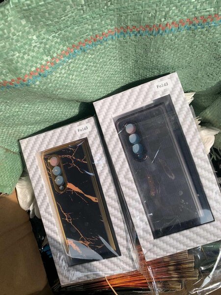 Fold 3 case
