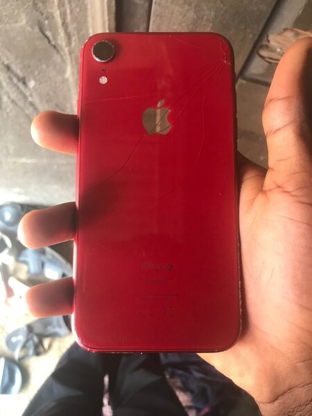iPhone XR