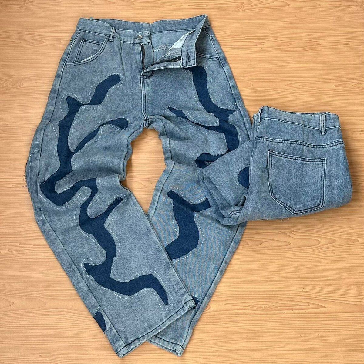 Baggy jeans