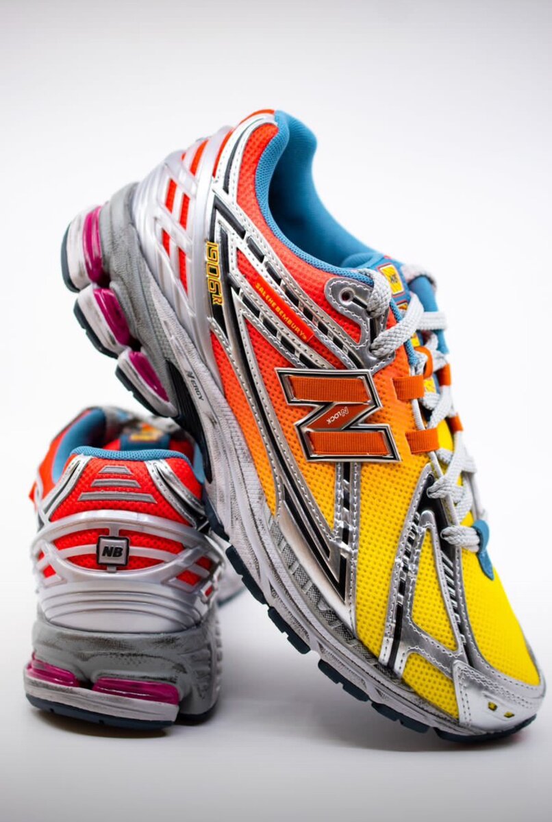 Sneakers