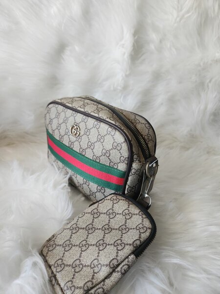 Leather bag
