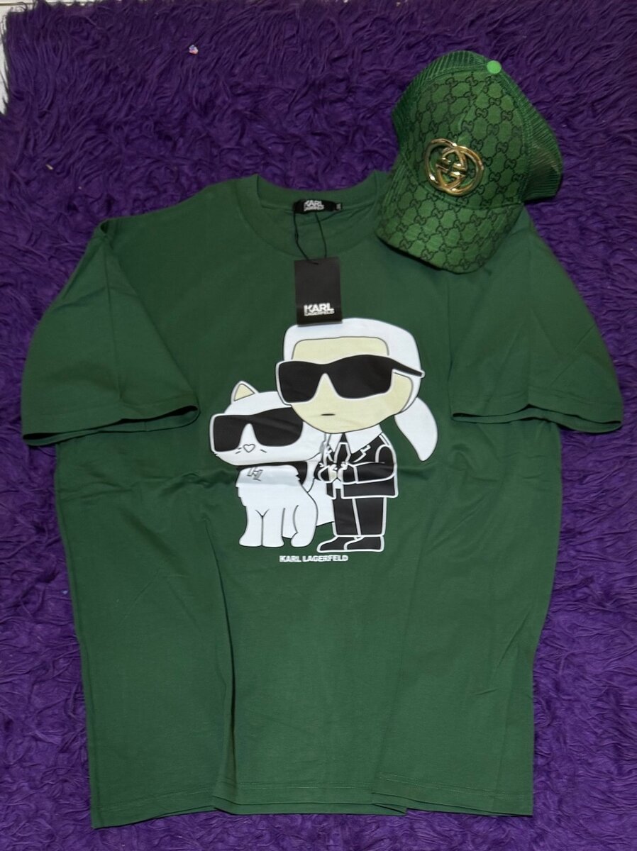 T-shirts graphiques Karl Lager