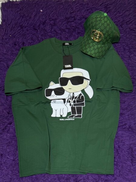 T-shirts graphiques Karl Lager