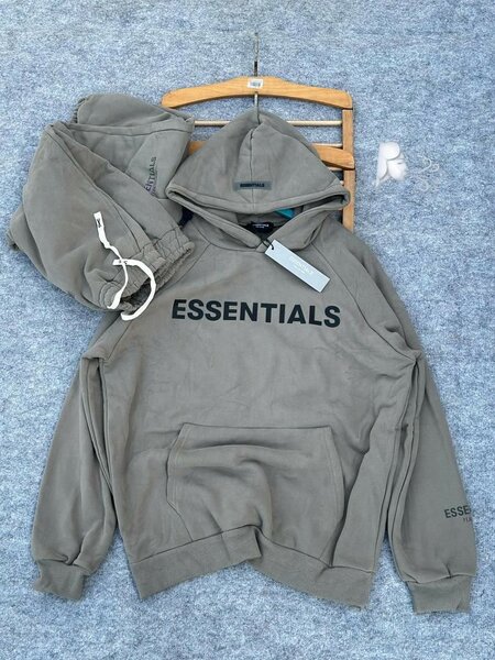 Ensemble de jogging Essentials