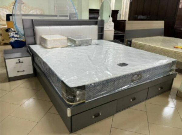 Queen Size Bed