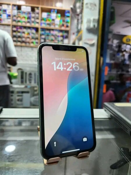 iPhone 11 64 Go - Neuf